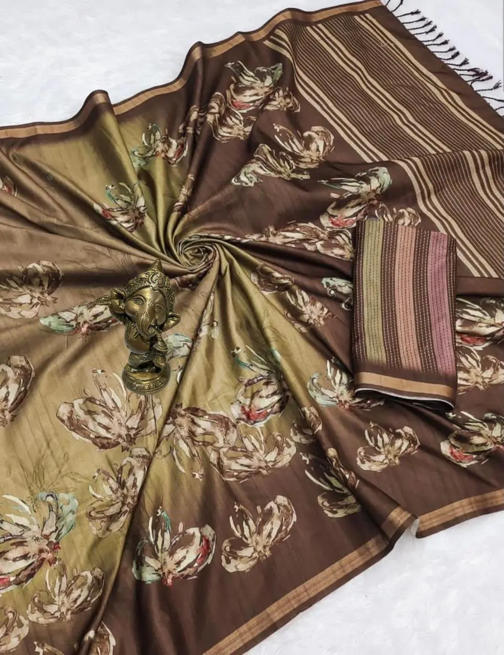 Mauve Purple Tussar Silk Digital Floral Printed Saree
